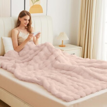 ORINOVA Pink Faux Fuzzy Fur King Size Throw Blanket 229x275cm Cozy Furry Throw Rabbit Fur Blanket for Bed Soft Fluffy Blanket King for Living Room
