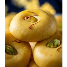 (Sweet Food Yellow Peda 800g) The Taste Of Sweets