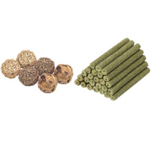 Lot de 6 jouets d'éveil pour petits animaux de compagnie, comprenant 40 bâtonnets d'herbe naturelle mélangée à mâcher pour chinchillas.