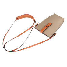 Borsa a Tracolla in Vera Pelle da Donna con Tasche Multiple e Spallaccio Regolabile, Grigia