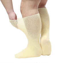 (Beige plus size) Hospital Grip Socks,Bariatric Socks,Anti Slip Lymphedema Diabetic Socks for Women Men Extra Width Socks for Swollen Feet