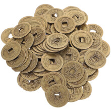 10Pcs 2.4cm Retro Chinese Feng Shui Coins Ching Divination Coins Luck Success Prosperity Coins for Home (Random Style)