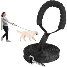Correa larga de nailon para adiestramiento canino, ideal para rastreo, acampada y actividades al aire libre.