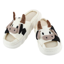 CTM Women's Cow Slide Slippers