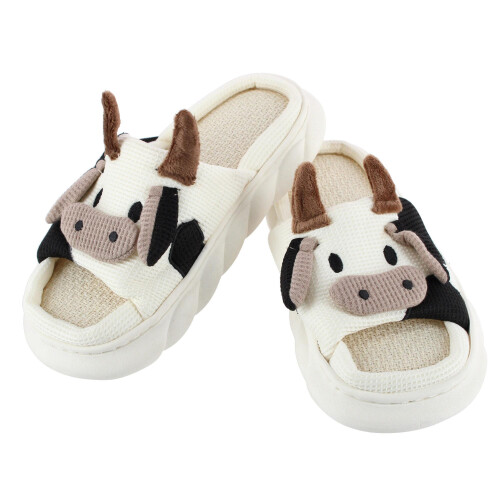 CTM Women's Cow Slide Slippers