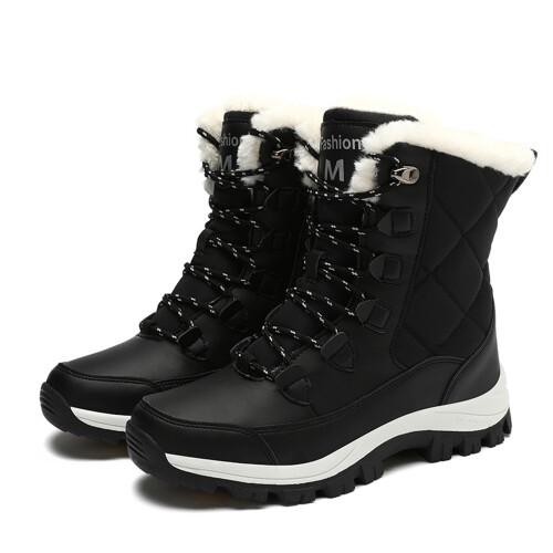 Women's Snow Boots Black Shearling-Lined Moc Toe Size 8 Wide 2