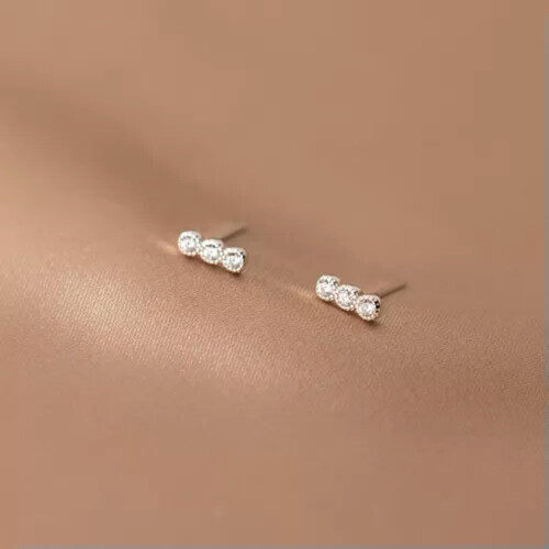 Sterling Silver 925 Triple Clear Crystal Stud Earrings 1