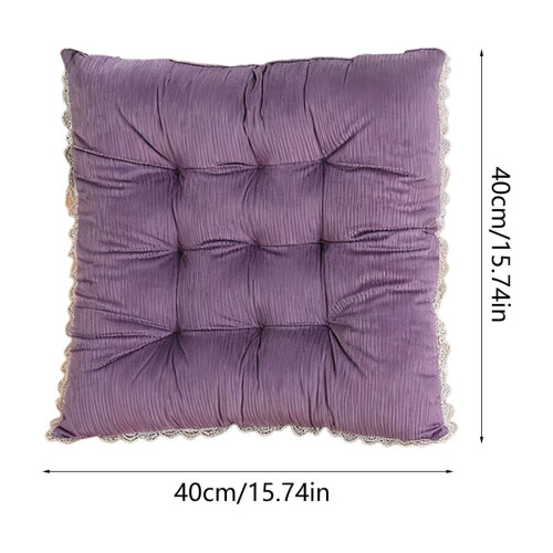 Lila manchesterdyna med spets 40x40cm 1
