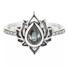 925 Silver Lotus Flower Ring with Pear Zircon Crystal Size