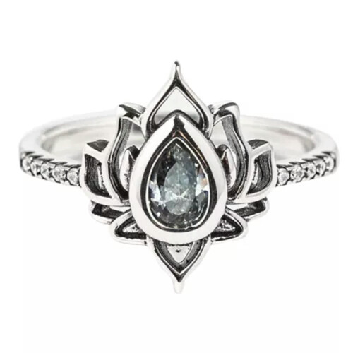 925 Silver Lotus Flower Ring with Pear Zircon Crystal Size