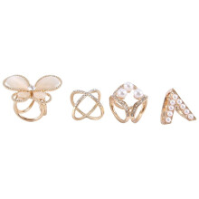 4 Pcs Scarf Rings for Women Scarf Ring Clips Elegant Scarf Buckle Rings Silk Scarve Shawl Decoration Accessories