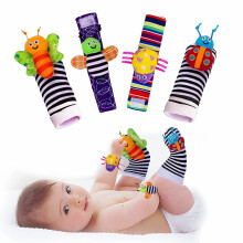 Baby Rattle Socks Cartoon 4-Piece Set for 0-24 Months