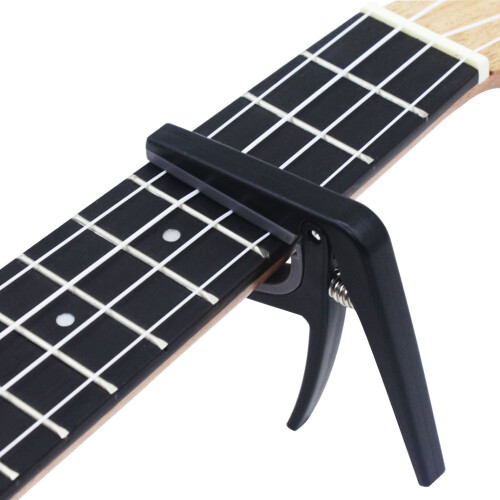 Ukulele Capo Professional 4-String 1