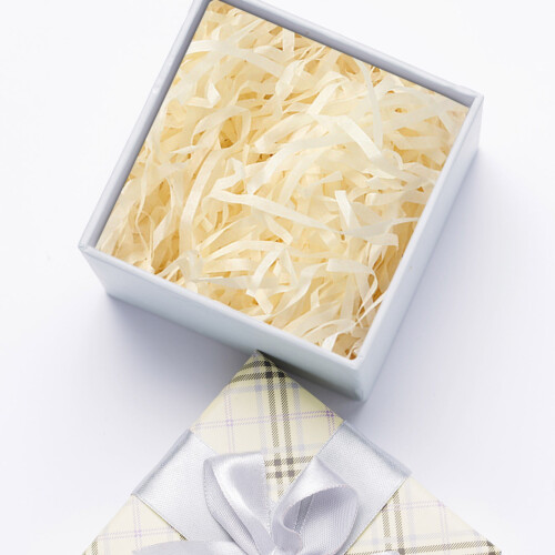 Confetti Paper Shred Easter Grass Filler 3.5 oz 1
