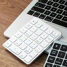 Numeriek Toetsenbord 28 Toetsen Draagbaar Draadloos Toetsenbord voor Tablet-Pc Laptop Oplaadbaar Numeriek Digitaal