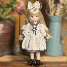 Loli Doll 30cm with 20 Articulated Joints Hand-Painted Lips