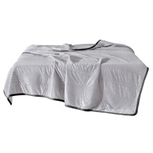 Gray AC Blanket with Reactive Dye Technology for Warm Nights