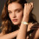 Women's Analog Quartz Round Watch with Detachable Strap and 4