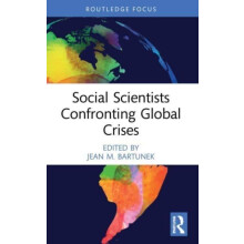 Social Scientists Confronting Global Crises Paperback Book