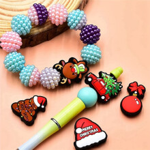 12 Stück Frohe Weihnachten Silikonperlen Weihnachten Weihnachtsmann Gemischt Lose für Weihnachten DIY Basteln Stift Schlüsselanhänger