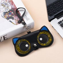 Portable Eyeglasses Case for Myopia Glasses, Cute Cartoon