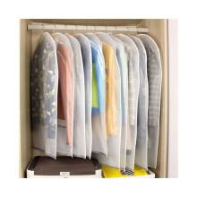 Lot de 6 housses de protection transparentes pour vêtements, costumes et manteaux, avec sac de voyage zippé.