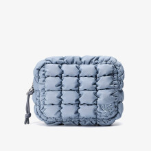 Quilt Wash Bag Light Blue