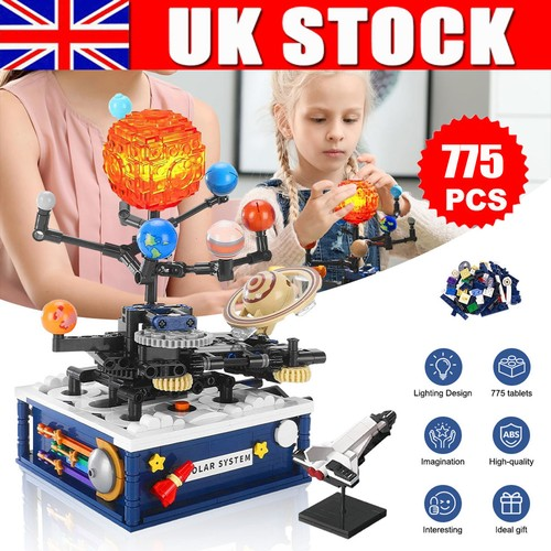 Solar System Building Blocks Space Educational Toy for Kids Rotating 775 Pieces