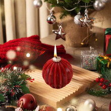 Christmas Red and Green Ball Scented Candle Home Ornament