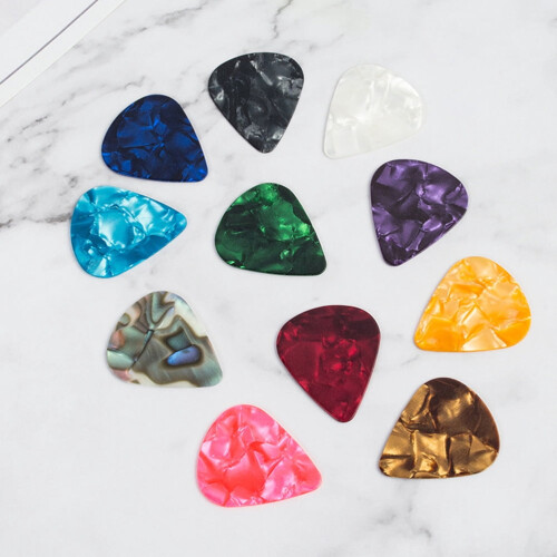 Guitar Picks Heart Shape 60 pcs Assorted Colors 2
