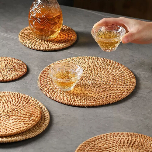 Round Woven Placemats Natural Water Hyacinth 4 Pack 2