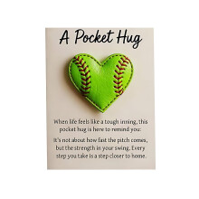 Pocket Hug Heart Token with Greeting Card for Daughter