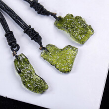 Collier en 3 pierres de cristal de moldavite, pendentif en pierre irrégulière avec cordon, collier en