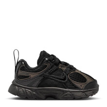 (5 UK Child, Triple Black) Nike Baby V5 Lace Up Running Trainers