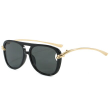 (Black Gray )Óculos de sol elegantes com proteção Uv400 para entusiastas de presentes de viagem da moda
