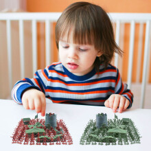 Army Men Toy Soldiers with Battlefield Accessories 100PCS