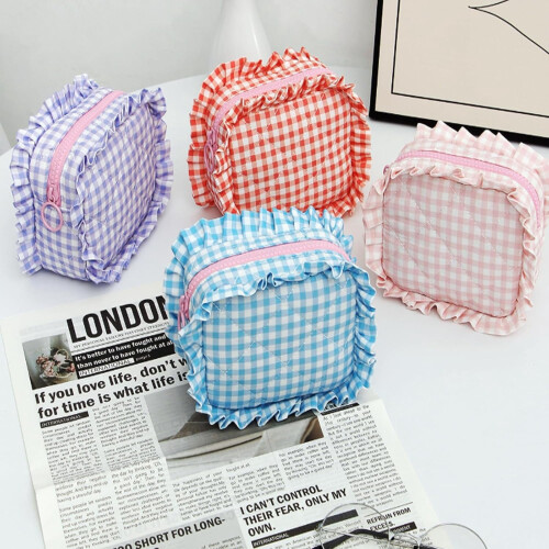Ruffle Pouch Bag Set 3PCS Gingham Quilted Toiletry Bags 2