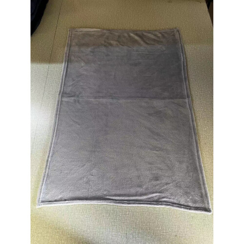 Grey L Super Soft Fleece Blanket 70 x 100 cm 2