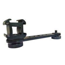 Drievoudige Cold Shoe-Verlengbeugel Aluminiumlegering Microfoonstandaardbevestigingsadapter voor Statiefmonopodstabilisator