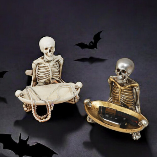 Skull and Skeleton Resin Ornament Gold Silver 1 Piece 1