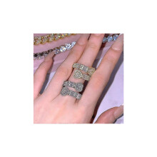 (As show, One size) Guldhjärtring för kvinnor Bling Iced Out-ringar Cubic Zirconia diamantring Herr- och kvinnor Strassring
