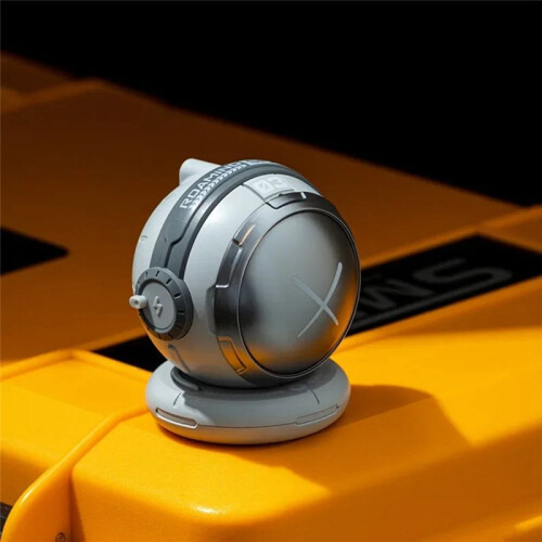 Wireless Portable  Music Speaker Sci-Fi Breathing Light Astronaut Shape  Speaker for Desktop Decoration 1