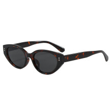 (Brown Gray)Óculos de sol chique olho de gato com lentes de PC UV400 para atividades ao ar livre declaração de moda