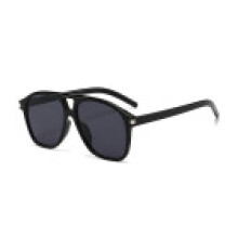 (Black)Moderne Brille mit Vollrahmenstruktur und UV-Schild für modischen Outdoor-Stil