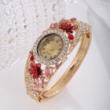 (Red) Fashion Quartz Womens Watch With Alloy Bezel And Flower Motif Special For Occasion