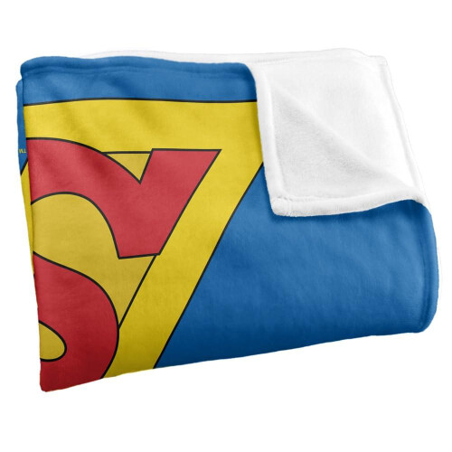 Superman (152cm x 127cm, Multicoloured) Superman 1938 Shield Blanket 2