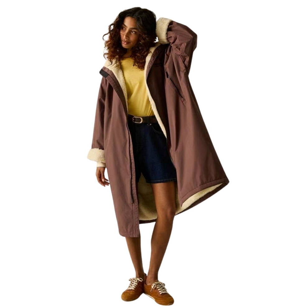 Regatta Unisex Brown Adult Waterproof Changing Robe In | : Extra Small - Image 9