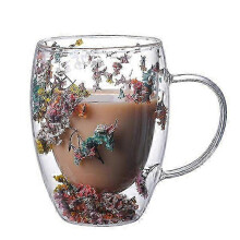 Doppelwandiger Kaffeebecher mit Trockenblumenverzierung, doppelwandig isoliert, 350 ml, aus Glas, universell für Kaffee und Tee geeignet.