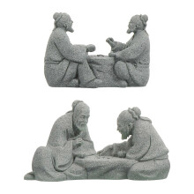 Dunkelgraue, dekorative Statue eines alten Mannes aus Sandstein für die Heimdekoration, 2 Stück