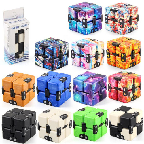 (Deer) Christmas Stress Relief Fidget Cube Set Adults Kids Infinite Magic Cube Decompression Toy Spinning Cube Gift 1